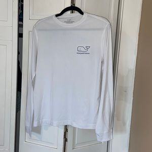 Vineyard vines long sleeve tee shirt